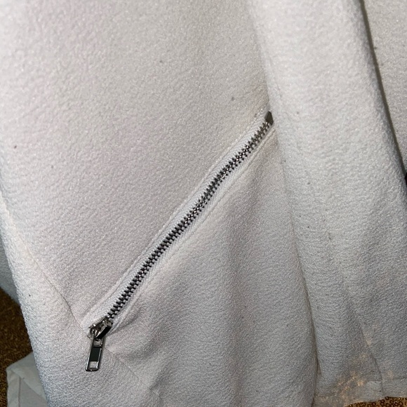 Cardigan - Picture 9 of 14